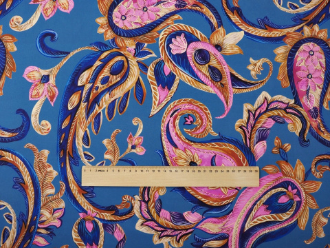 niebieski jedwab w duży paisley niebieski jedwab w duży paisley