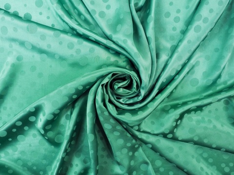 jedwab wytłaczany w groszki w kolorze miętowym