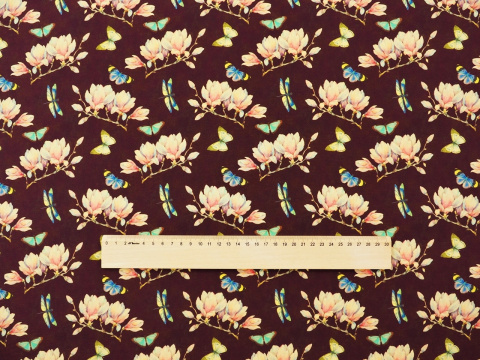 bordowy jedwab w magnolie i motyle bordowy jedwab w magnolie i motyle