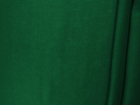 len naturalny w kolorze szmaragdowym