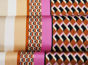 wiskoza satyna w geometryczny wzór w stylu retro