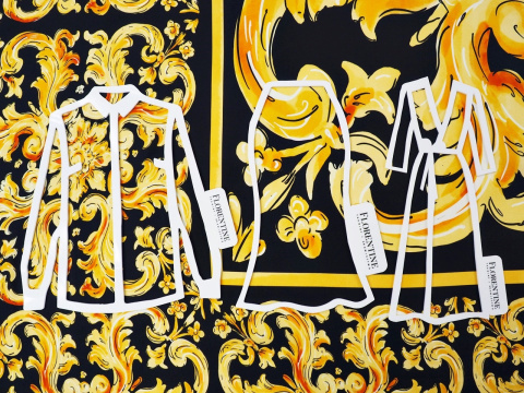 czarny jedwab w złote ornamenty czarny jedwab w złote ornamenty