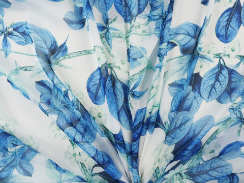 jedwab szyfon w niebieskie gałązki jaśminu