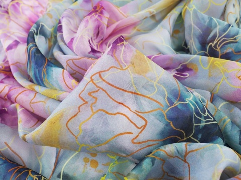 jedwab szyfon w piwonie