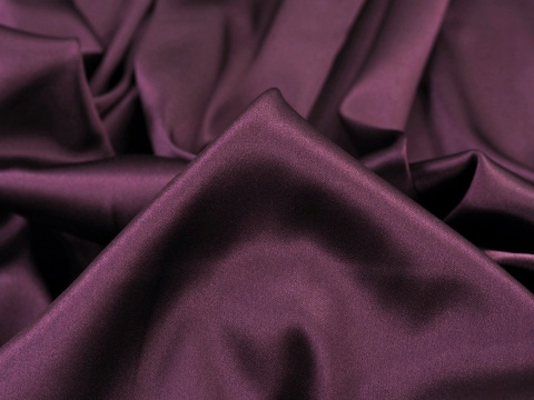 ciemny fioletowy jedwab