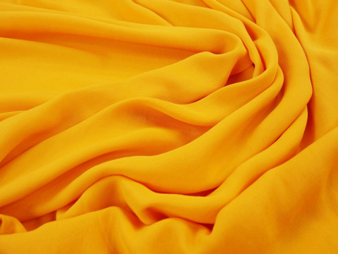 żółty jedwab