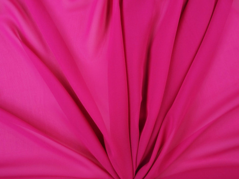 jedwab szyfon amarantowy