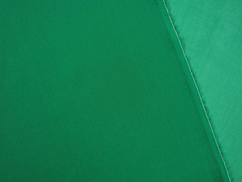 zielony jedwab szyfon