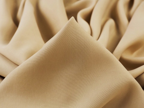 tencel w kolorze jasnego beżu