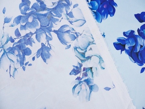błękitna bawełna w niebieskie magnolie błękitna bawełna w niebieskie magnolie