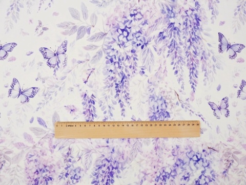 biały jedwab w fioletowe wisterie i motyle