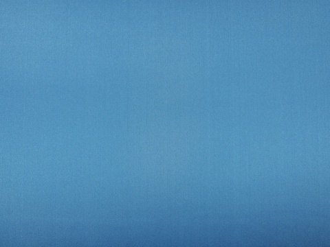 błękitny jedwab elastyczny satyna