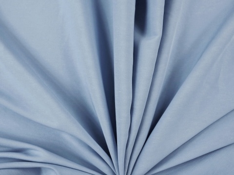 len z wiskozą w kolorze błękitnym