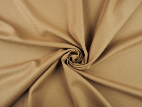 wełniana flanela w kolorze beżowym