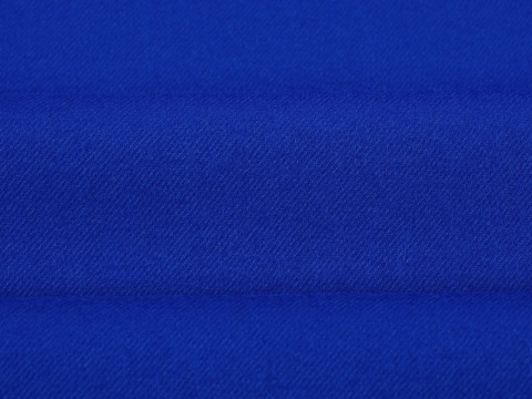 wełniana flanela w kolorze niebieskim