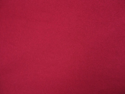wełna z kaszmirem w kolorze czerwonego wina