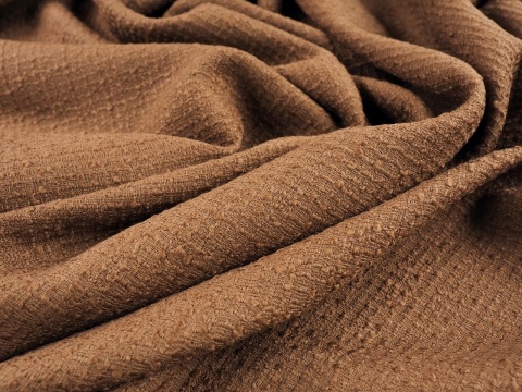 chanelka w kolorze brązowym