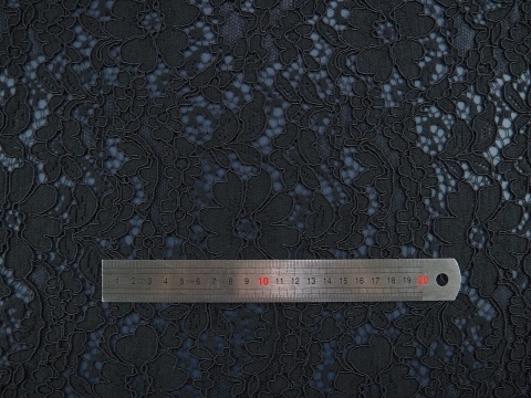 czarna koronka wiskozowa naturalna gipiura