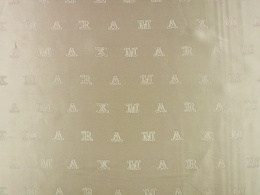 podszewka w kolorze szaro-beżowym