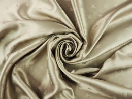 podszewka w kolorze szaro-beżowym