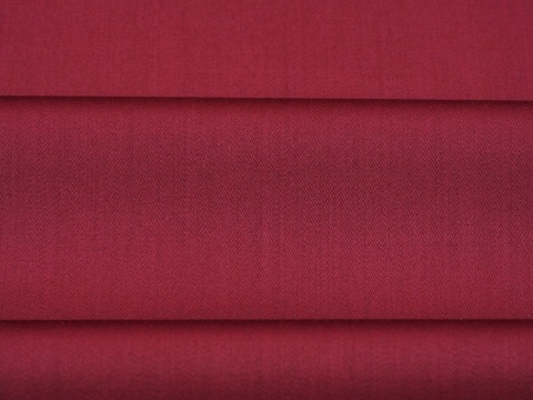 bordowa wełna z elastanem