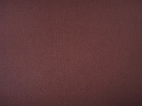 wełna w kolorze gorzkiej czekolady