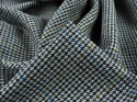 tkanina wełna w drobną pepitkę i delikatną kratkę