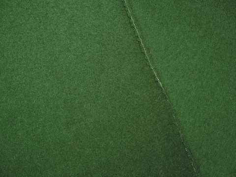 wełna z moherem na płaszcz w kolorze ciemnej zieleni