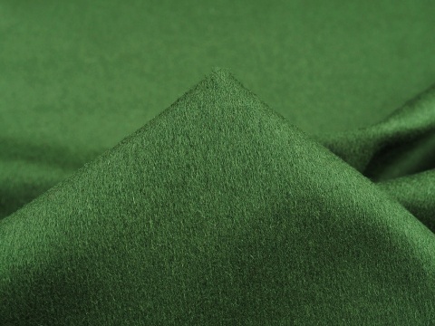 wełna z moherem na płaszcz w kolorze ciemnej zieleni