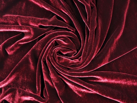 welur z jedwabiem w kolorze ciemnego bordo