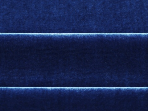 welur z jedwabiem w kolorze ciemnym niebieskim