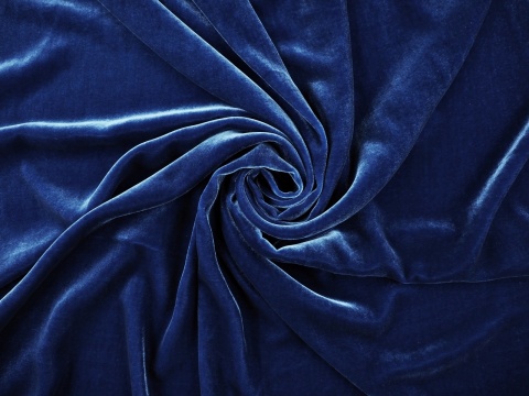 welur z jedwabiem w kolorze ciemnym niebieskim