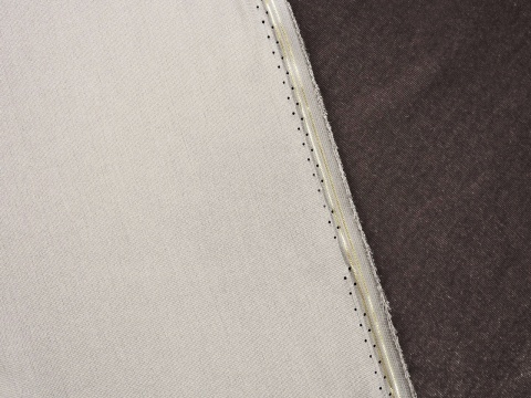 welur z jedwabiem w kolorze szaro-beżowym