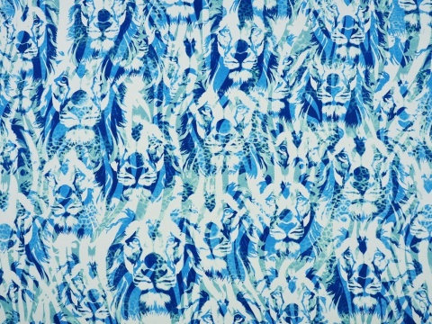 jedwab w zwierzęce motywy niebieskie