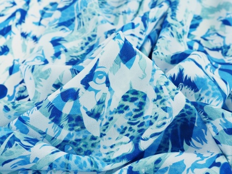 jedwab w zwierzęce motywy niebieskie