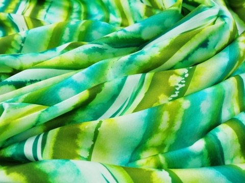 jedwab w akwarelowe, pionowe pasy - zielone i morskie