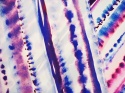 biały jedwab w pionowe, akwarelowe pasy - fioletowe i niebieskie