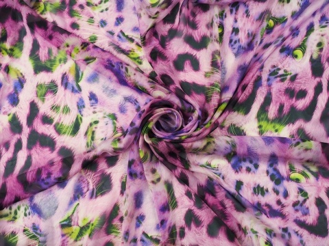 jedwab szyfon we fioletową panterkę i kocie oczy