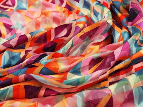 szyfon devore w kolorowy wzór retro