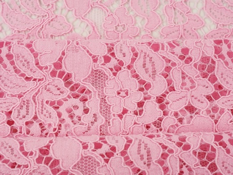 koronka gipiura jasny róż