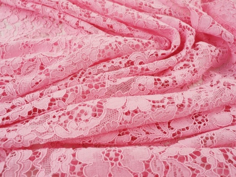 koronka gipiura jasny róż