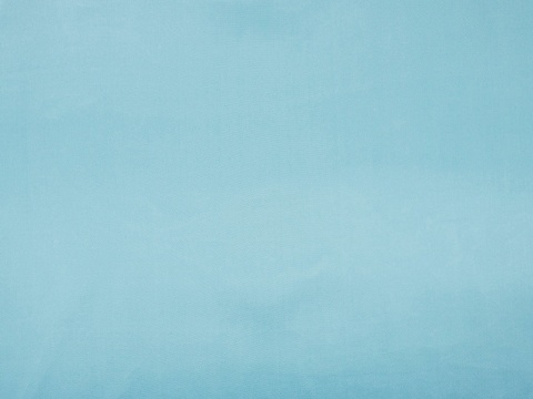 podszewka wiskozowa w kolorze jasnego błękitu