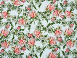 biała bawełna ażurowa w różowe róże i białe kwiaty