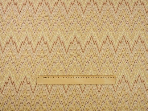 beżowa dzianina w zygzaki z lurexem