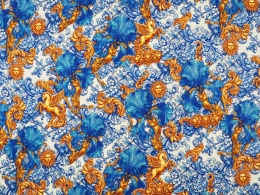 jedwab w niebieskie irysy i ornamenty raz złote słońca i pegazy na bialym tle