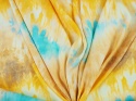 jedwab z motywem tie-dye błękit-żółty