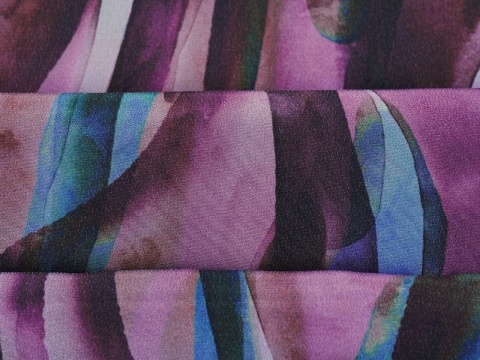 jedwab we fioletowy, akwarelowy i abstrakcyjny wzór