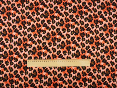 wiskoza w pomarańczową panterkę