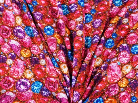 satynowana wiskoza w gęste klejnoty