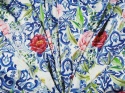 jedwab w peonie oraz gęste, niebieskie ornamenty